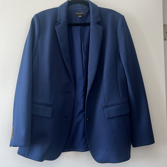 Ann Taylor Suit Jacket in Pure Sapphire - Picture 3 of 7